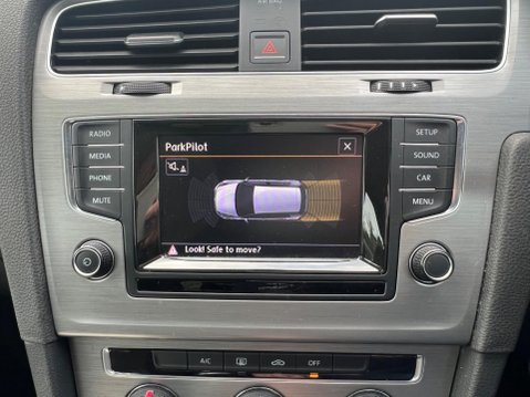 Volkswagen Golf 1.4 TSI BlueMotion Tech SE Euro 5 (s/s) 5dr 23