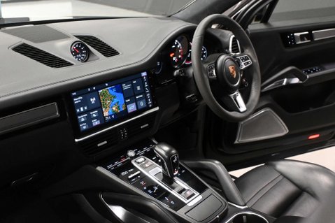 Porsche Cayenne 4.0 Cayenne V8 T Auto 4WD 5dr 28