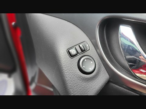 Nissan Qashqai N-CONNECTA DIG-T 19