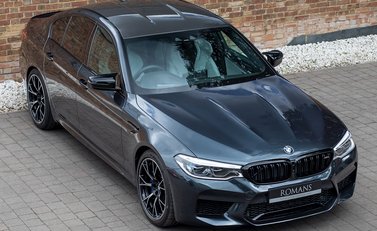 BMW M5 Competition 8