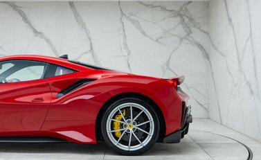 Ferrari 488 Pista 47