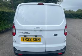 Ford Transit Courier LIMITED L1 EURO 6 VAN 8