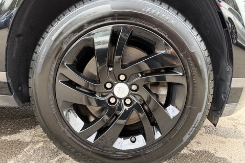 Land Rover Range Rover Evoque R-DYNAMIC S MHEV - FULL SERVICE HISTORY  - 2 OWNERS -APPLE CAR PLAY 53