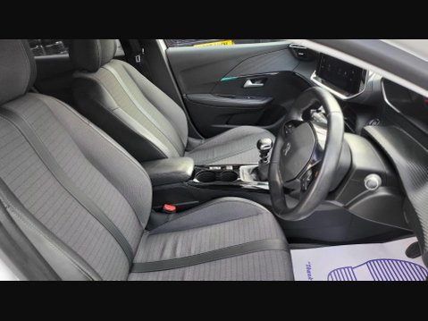 Peugeot 208 PURETECH ALLURE S/S 16