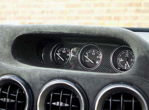 Ferrari 550 Barchetta Pininfarina LHD 29