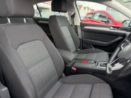 Volkswagen Passat SE NAV TDI DSG 13