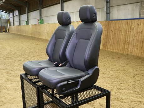 New Land Rover Defender 90 and 110 commercial seat upgrades 2021 model onwards 21