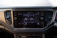 Volkswagen T-Roc SE TSI EVO DSG 29