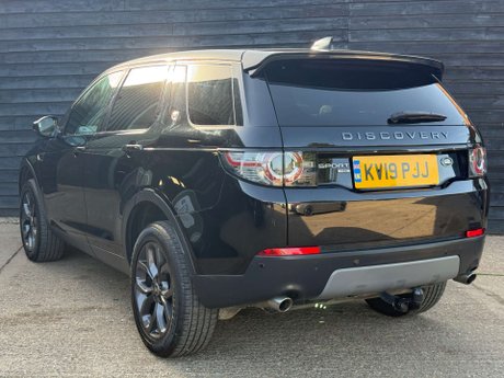Land Rover Discovery Sport 2.0 Discovery Sport Landmark TD4 Auto 4WD 5dr 9