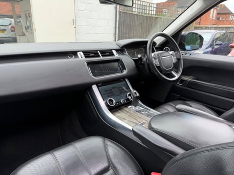 Land Rover Range Rover Sport 3.0 SD V6 HSE Dynamic Auto 4WD Euro 6 (s/s) 5dr 39
