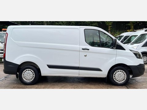Ford Transit Custom 2.2 TDCi 270 Panel Van 5dr Diesel Manual L1 H2 (186 g/km, 98 bhp) 9