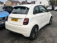 Fiat 500e ICON 6