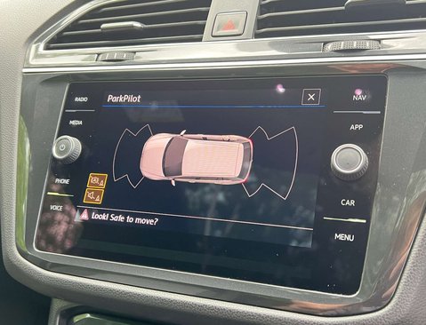 Volkswagen Tiguan 2.0 Tiguan R-Line TDI BlueMotion Technology 4Motion Semi-Auto 4WD 5dr 19