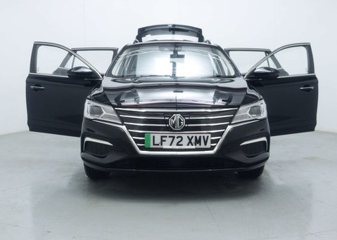 MG MG5 61.1kWh Exclusive Long Range Estate 5dr Electric Auto (156 ps) 52