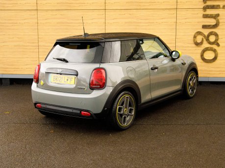 Mini Hatch COOPER S LEVEL 2