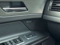 Jaguar XF 3.0d V6 S Saloon 4dr Diesel Auto Euro 6 (s/s) (300 ps) 38