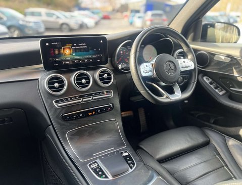 Mercedes-Benz GLC 2.0 GLC 300 AMG Line Premium D 4Matic Auto 4WD 5dr 15