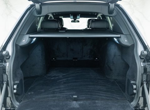 Rolls-Royce Cullinan 41