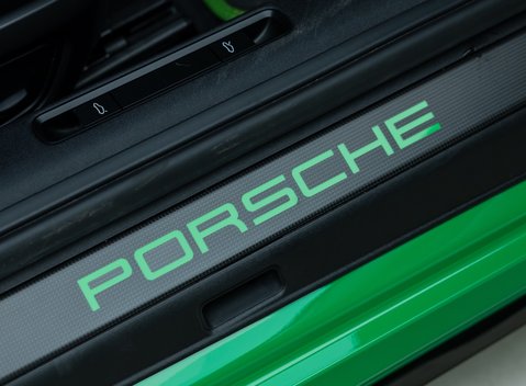 Porsche 911 Turbo S (992) 28