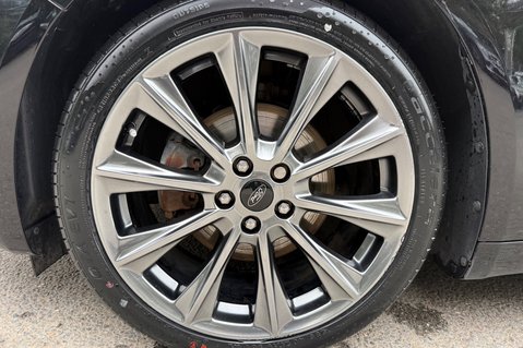 Ford Mondeo VIGNALE HYBRID - RARE CAR -CAMERA-HEATED/COOLED/ELECTRIC SEATS -HUGE SPEC 62