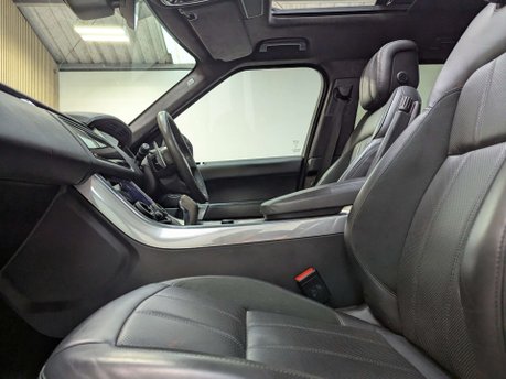 Land Rover Range Rover Sport 3.0 Range Rover Sport HST Auto 4WD 5dr 34