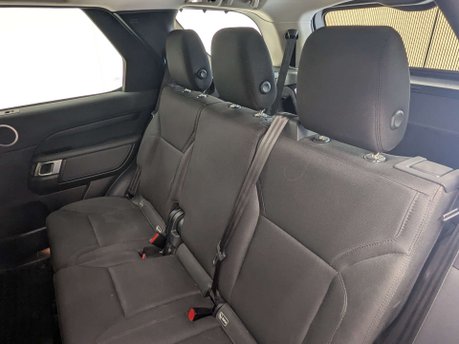 Land Rover Discovery 2.0 Discovery S SD4 Auto 4WD 5dr 43