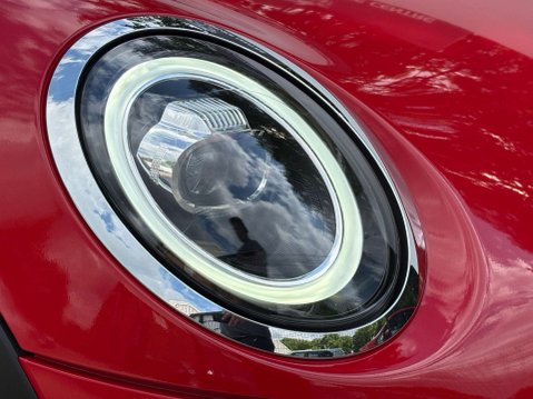 Mini Hatch 1.5 Cooper Auto 5dr 10