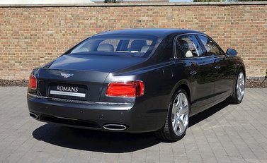 Bentley Flying Spur W12 Mulliner 25