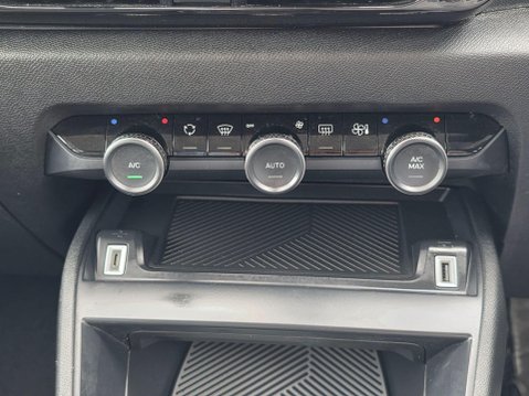 Citroen C4 1.2 PureTech Sense Euro 6 (s/s) 5dr 24