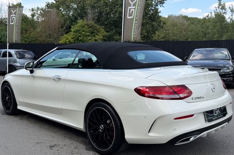 Mercedes-Benz C Class C 250 D AMG LINE PREMIUM PLUS CABRIOLET - 19 INCH ALLOYS - FULL SERVICE HIS 2