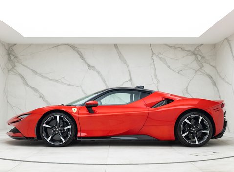 Ferrari SF90 Stradale 2