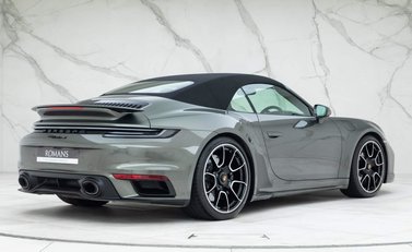 Porsche 911 Turbo S Cabriolet (992) 28
