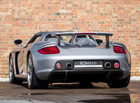 Porsche Carrera GT 3