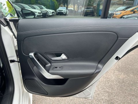 Mercedes-Benz CLA Class 1.3 CLA200 AMG Line Shooting Brake 5dr Petrol 7G-DCT Euro 6 (s/s) (163 ps) 23