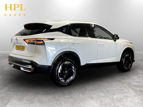 Nissan Qashqai 1.3 DIG-T MHEV N-Connecta SUV 5dr Petrol Hybrid Manual Euro 6 (s/s) (140 ps 7