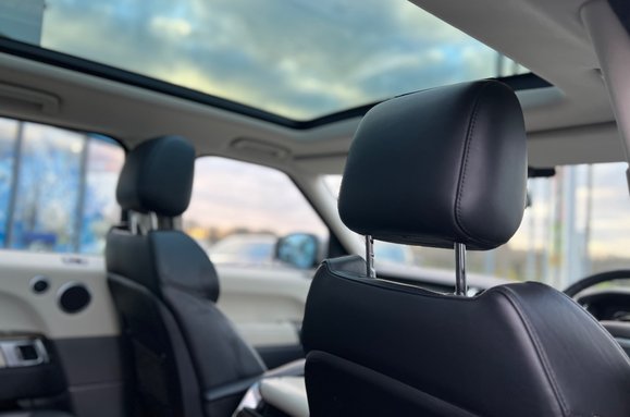 Land Rover Range Rover Sport 3.0 SDV6 HSE AUTO 21