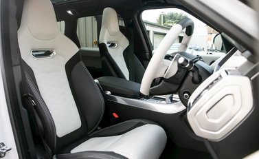 Land Rover Range Rover Sport 5.0 SVR 12