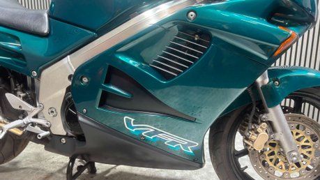 Honda VFR 1997 ONLY 15K GREAT LOOKING LIGHT PROJECT BIKE CLASSIC TOURER 750CC 14