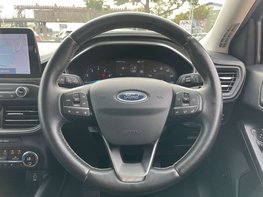 Ford Focus 1.0 Focus Vignale 5dr 19