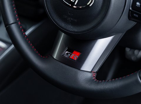 Toyota Yaris GR-Y CIRCUIT 22