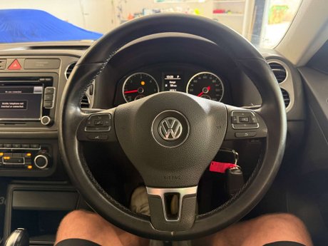 Volkswagen Tiguan 2.0 TDI Match SUV 5dr Diesel DSG 4WD Euro 5 (140 ps) 14