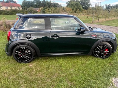 Mini Hatch 2.0 John Cooper Works Hatchback 3dr Petrol Steptronic Euro 6 (s/s) (231 ps) 1