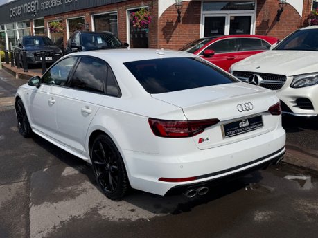 Audi A4 TFSI S4 QUATTRO 9