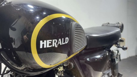 Herald Motor Co Classic 2016 8K GOOD RUNNING BIKE MOT CLEAN 250CC RETRO BIKE 25