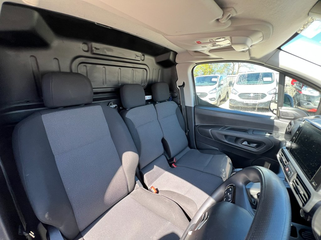 2021 Citroen BerlingoSWB L1H1 Driver 1000 Air Con Alloys Camera Nav Sensors EURO 6 NO VAT — thumbnail 31 of 51