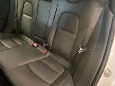 Tesla Model 3 Model 3 Long Range AWD 4WD 4dr 31
