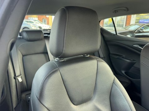 Vauxhall Astra 1.6 CDTi BiTurbo Elite Nav Euro 6 (s/s) 5dr 24