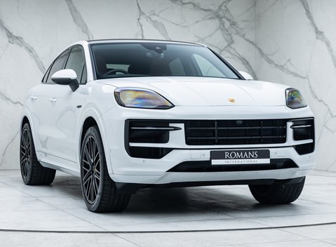 Porsche Cayenne V6 E-HYBRID Coupe 10