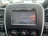 Renault Trafic SWB L1H1 (SOLD) Sportive SL27 Air Con Alloys Nav Sensors EURO 6 NO VAT 36