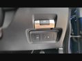Jaguar XE R-DYNAMIC BLACK MHEV 20
